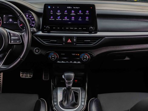 Certified 2023 Kia Forte GT-Line w/ GT-Line Technology Package FWD image 10