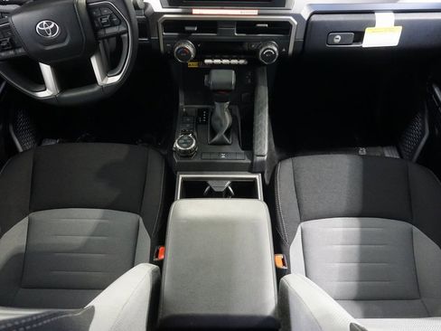 Certified 2025 Toyota 4Runner TRD Off-Road image 29