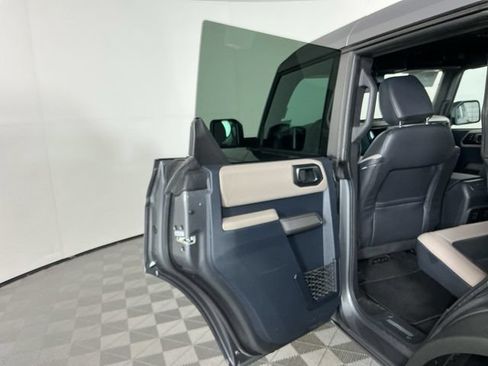 Used 2023 Ford Bronco Wildtrak AWD/4WD image 27