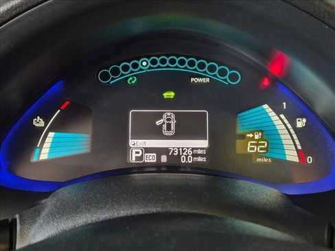 Used 2015 Nissan Leaf SL w/ Premium Package FWD image 11