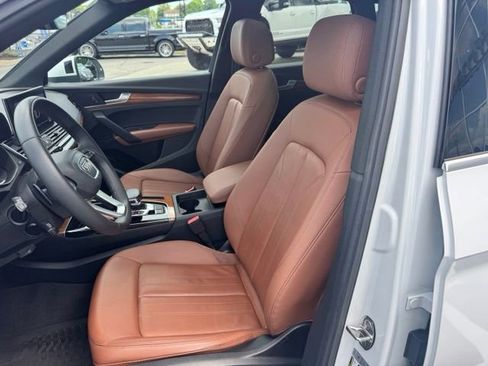 Certified 2023 Audi Q5 2.0T Premium w/ Convenience Package AWD/4WD image 20