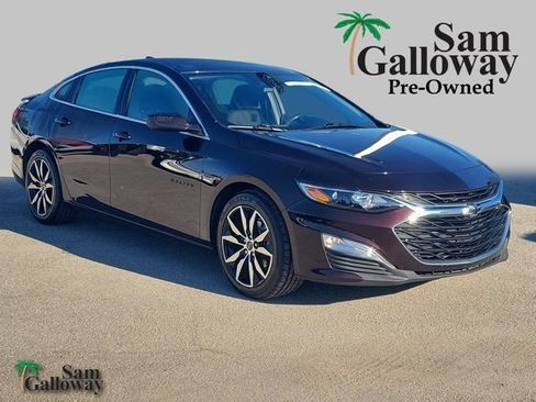 Used 2021 Chevrolet Malibu RS image 1