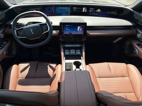 New 2026 Lincoln Nautilus Reserve AWD/4WD image 24