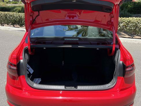 Used 2020 Volkswagen Jetta SE image 67