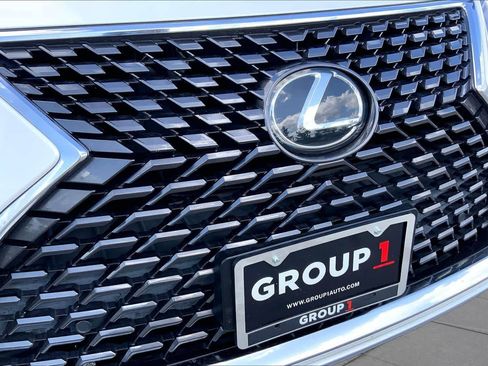 Used 2021 Lexus RX 350L FWD w/ Premium Package image 29