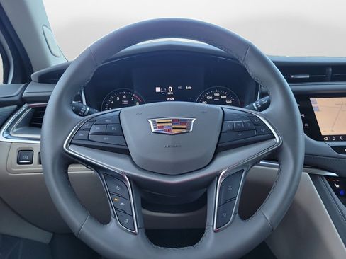 Used 2026 Cadillac XT5 Premium Luxury w/ Driver Assist Package FWD image 10