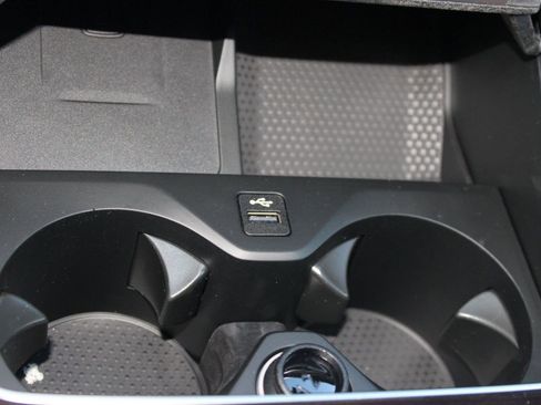 New 2026 BMW X5 sDrive40i image 28