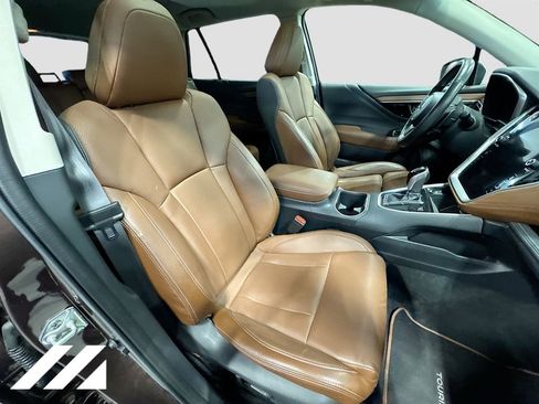 Used 2022 Subaru Outback Touring AWD/4WD image 33