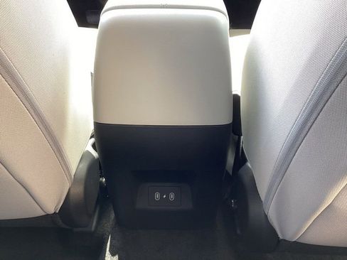 New 2026 Hyundai Tucson SE image 17