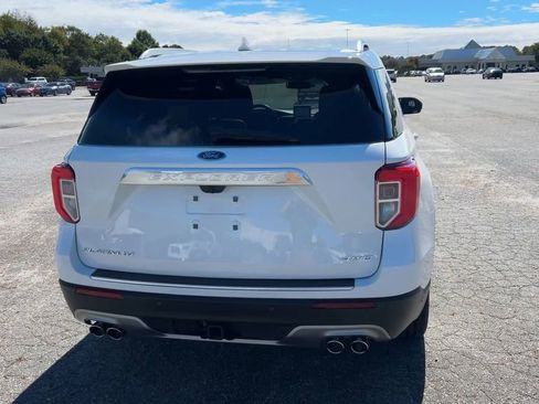 Used 2022 Ford Explorer Platinum w/ Equipment Group 601A image 48