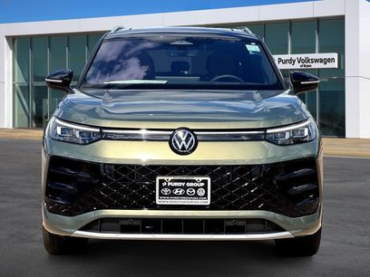 New 2026 Volkswagen Tiguan SEL R-Line