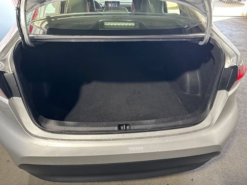 Used 2024 Toyota Corolla LE FWD image 21