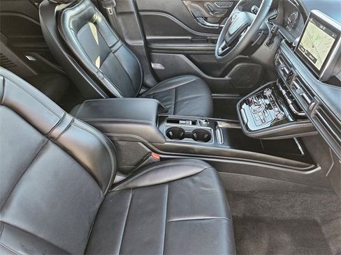 Certified 2022 Lincoln Corsair AWD w/ Premium Package image 14