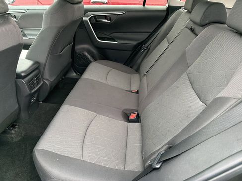 Used 2023 Toyota RAV4 XLE image 24