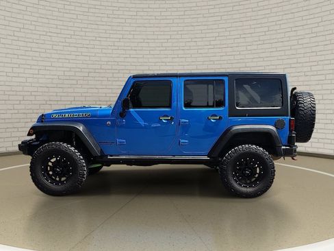Used 2016 Jeep Wrangler Unlimited Rubicon AWD/4WD image 8