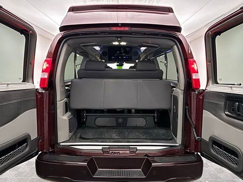 New 2026 GMC Savana 2500 Extended image 10