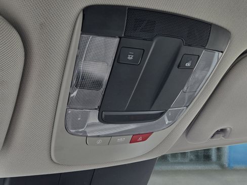 Used 2023 Kia Sorento S FWD image 28