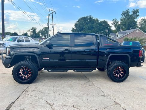 Used 2016 GMC Sierra 1500 SLT w/ All Terrain X Package image 2