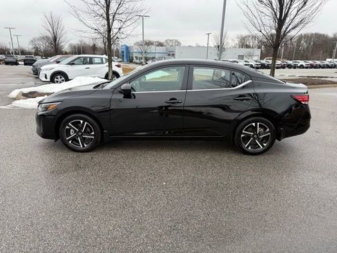 Certified 2025 Nissan Sentra SV w/ All-Weather Package image 8