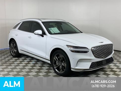 Used 2024 Genesis Electrified GV70 Advanced image 14