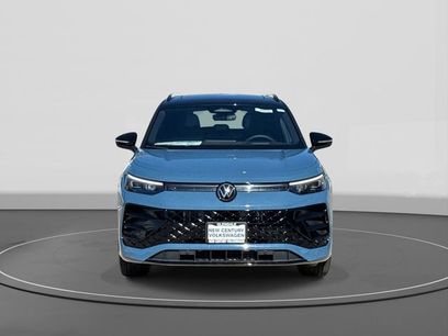New 2026 Volkswagen Tiguan SE R-Line