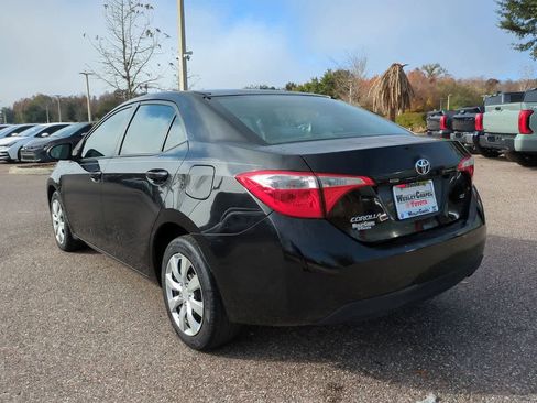 Used 2015 Toyota Corolla LE image 4