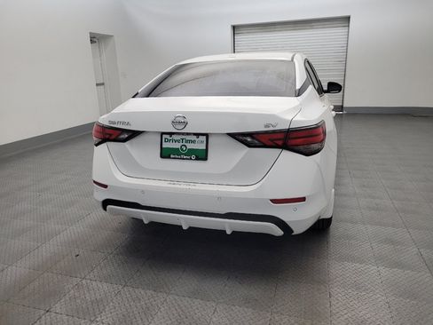 Used 2021 Nissan Sentra SV w/ Lighting Package FWD image 6