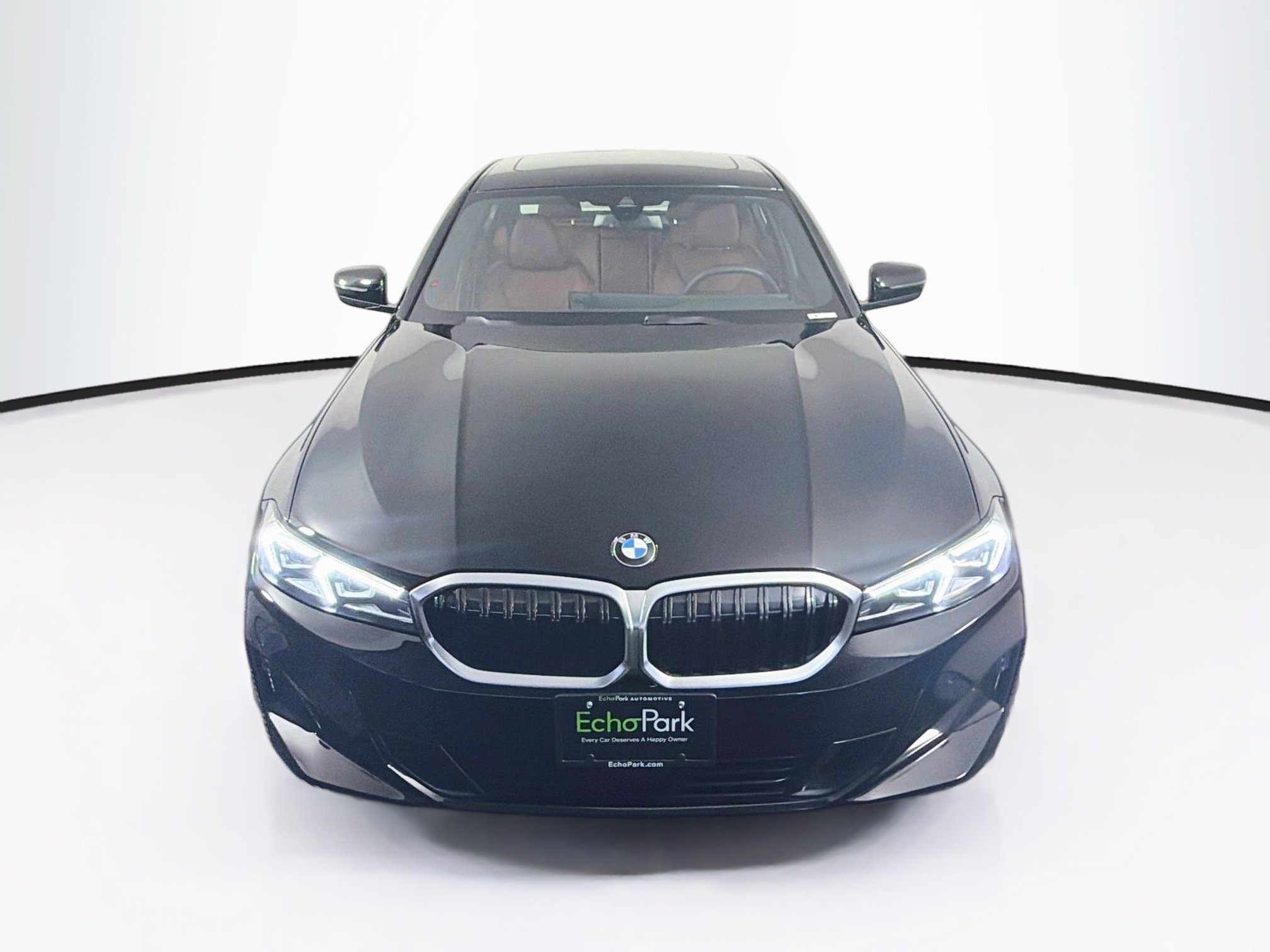 Used 2026 BMW 330i xDrive Sedan AWD/4WD image 2
