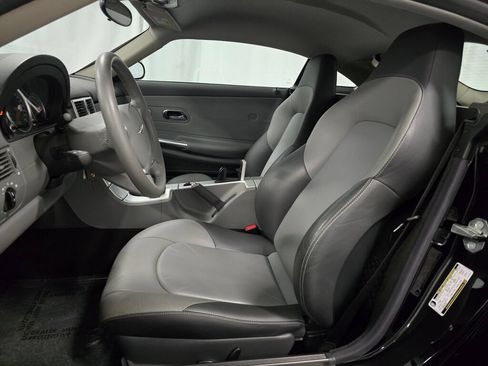 Used 2006 Chrysler Crossfire Limited RWD image 65
