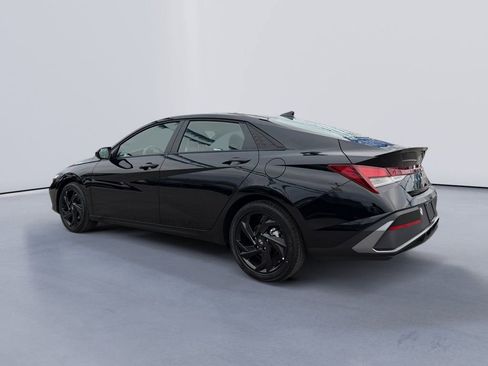 New 2026 Hyundai Elantra Sport w/ Cargo Package FWD image 5