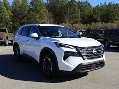 Used 2024 Nissan Rogue SV