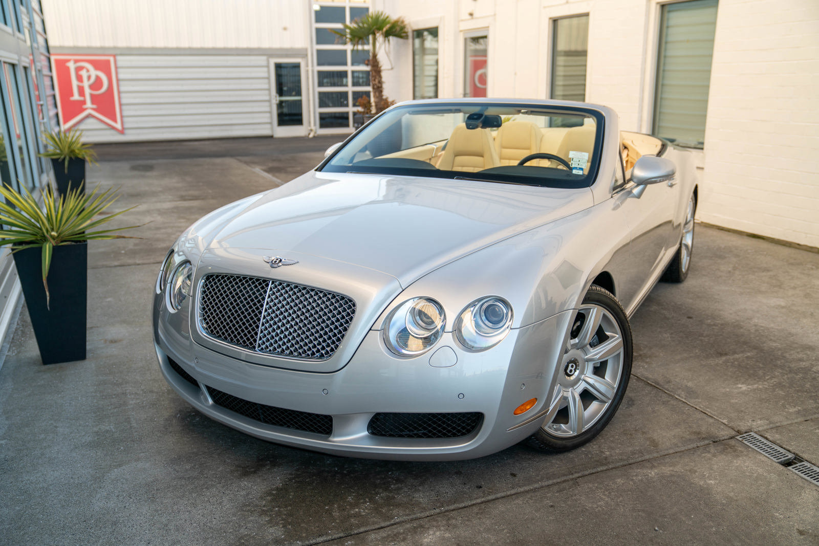 Used 2008 Bentley Continental GTC AWD/4WD image 3