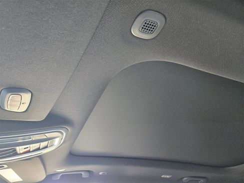 New 2025 Jeep Grand Cherokee L Limited w/ Luxury Tech Group II image 30