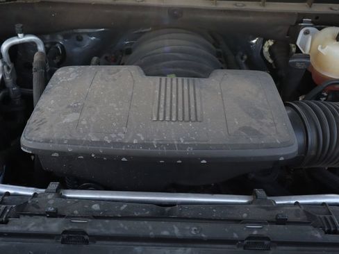 Used 2025 Chevrolet Silverado 1500 LT RWD image 28