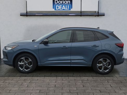 Used 2024 Ford Escape ST-Line w/ Tech Pack #1 AWD/4WD image 6