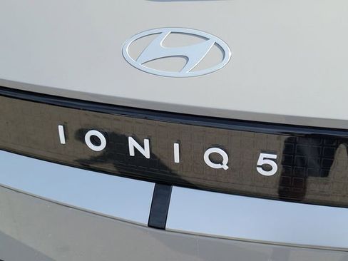 New 2026 Hyundai Ioniq 5 SE image 23