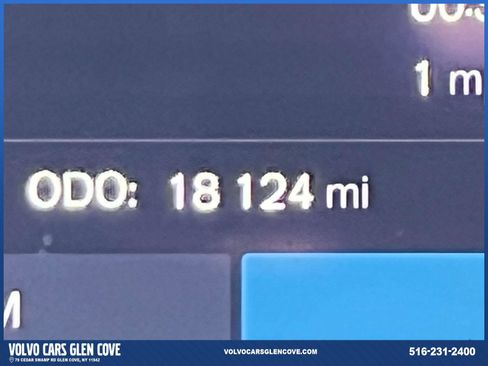 Used 2023 Volvo S60 B5 Plus w/ Climate Package image 26