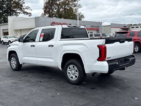 Used 2025 Toyota Tundra SR w/ SR Tow Package AWD/4WD image 27