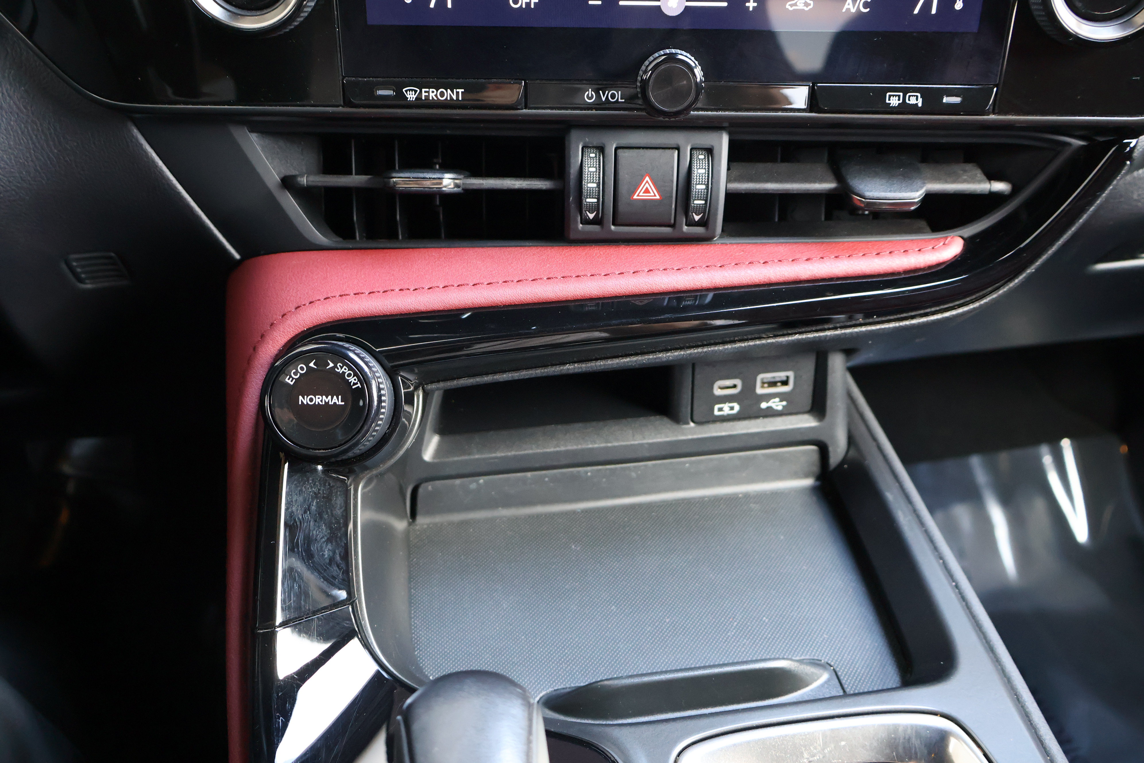 Used 2023 Lexus NX 250 FWD w/ Towing Package (2000 Lbs) image 36