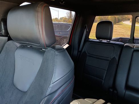 Used 2025 Ford F150 Raptor image 12