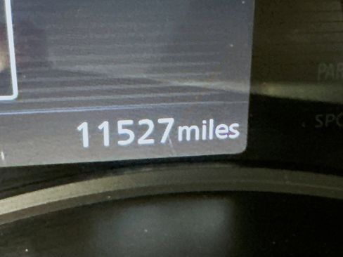 Used 2023 Nissan Kicks SR image 17