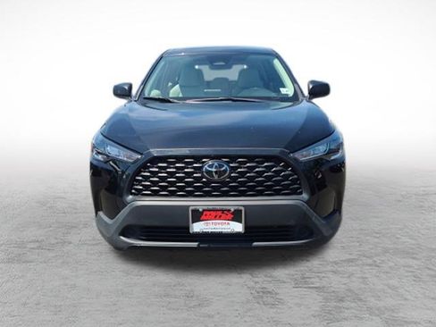 Certified 2023 Toyota Corolla Cross L AWD/4WD image 2