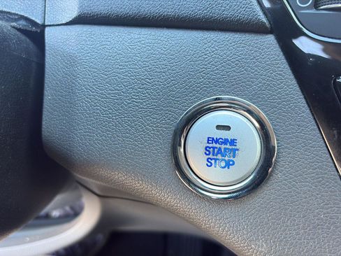 Used 2013 Hyundai Sonata Limited FWD image 19