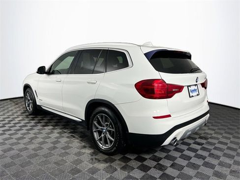 Used 2018 BMW X3 xDrive30i image 4