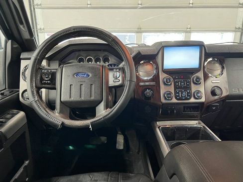 Used 2014 Ford F350 Lariat w/ Lariat Ultimate Package AWD/4WD image 8