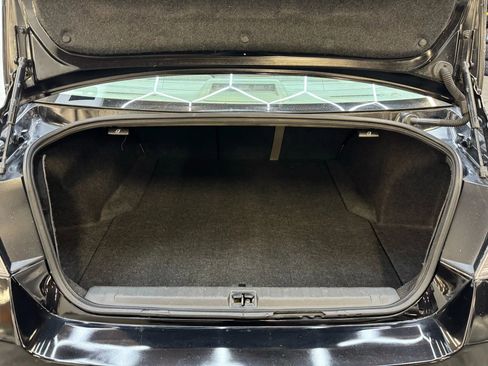 Used 2013 Subaru Legacy 2.5i Premium image 23