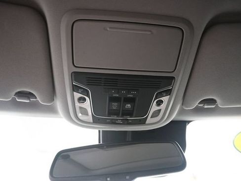 Used 2017 Honda Ridgeline RTL-E image 29
