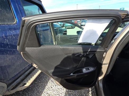 Used 2025 Chevrolet Malibu LT image 12