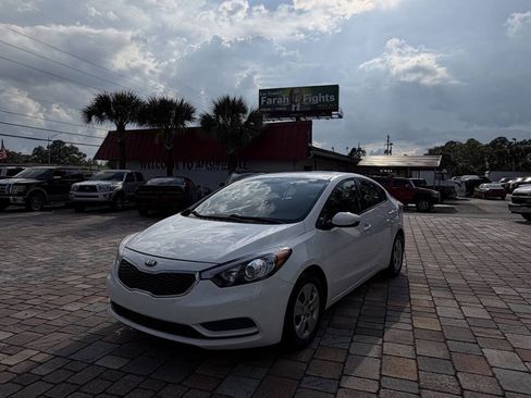 Used 2016 Kia Forte LX FWD image 12