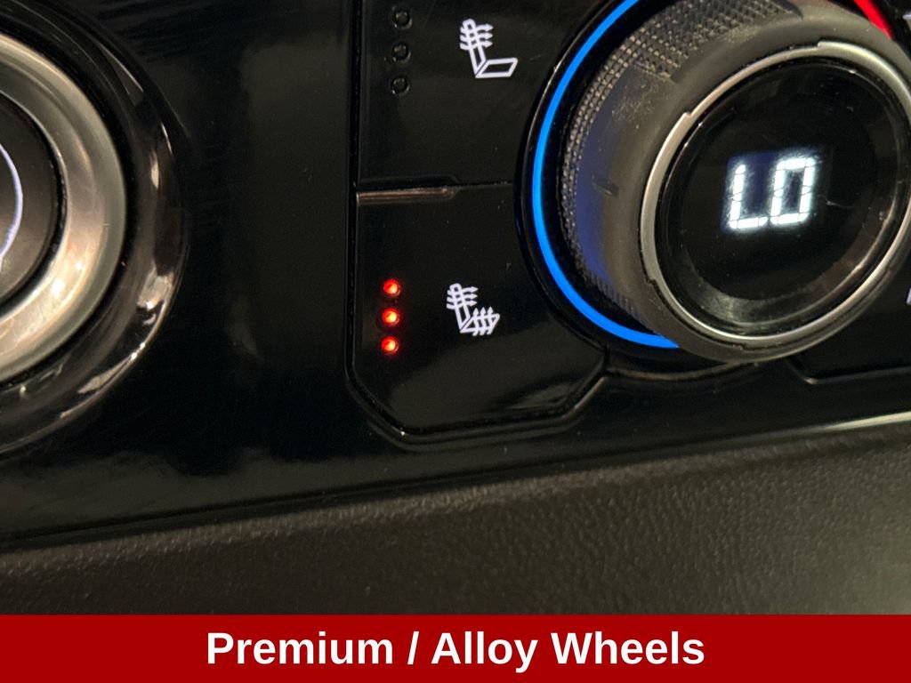 Used 2023 Chevrolet Silverado 1500 LT AWD/4WD image 18